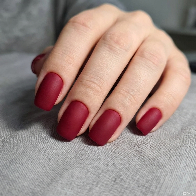 Matte Red Nail Ideas
